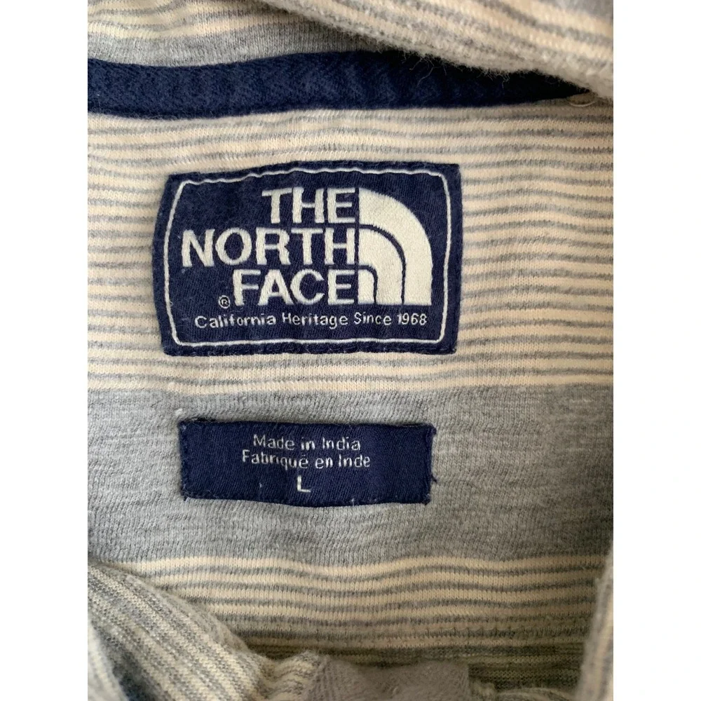 The North Face Mens Grey Striped Short Sleeve Pocket Polo Shirt Large Heritage